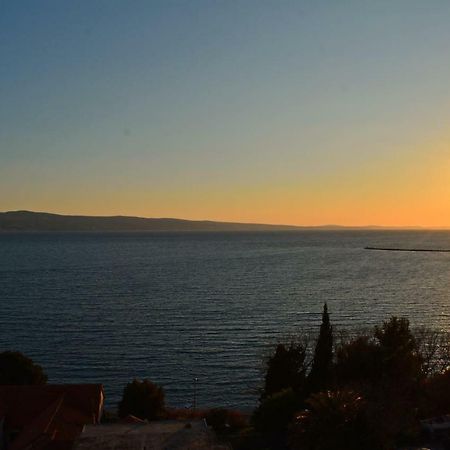 Cosy Sunset Apartment Omiš Zewnętrze zdjęcie