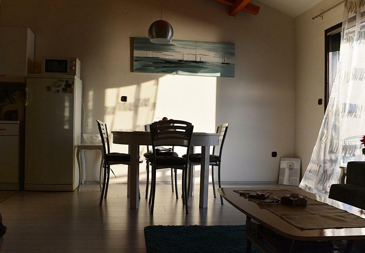 Cosy Sunset Apartment Omiš Zewnętrze zdjęcie