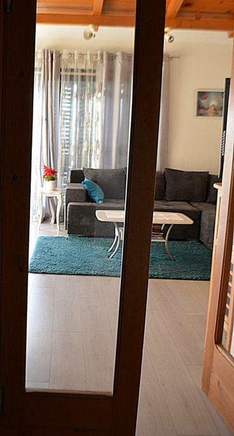 Cosy Sunset Apartment Omiš Zewnętrze zdjęcie